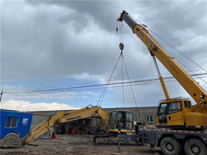 大同市25吨吊车的工作半径是多少？